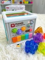 Cube d’activités musicale fille